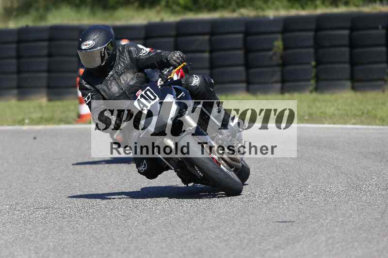 /43 08.08.2025 Discover the Bike ADR/Race 3 rot/410